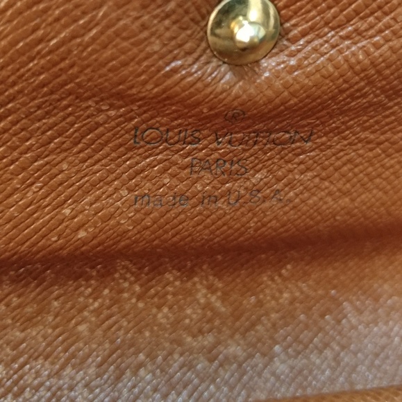 Louis Vuitton Wallet - Picture 7 of 8